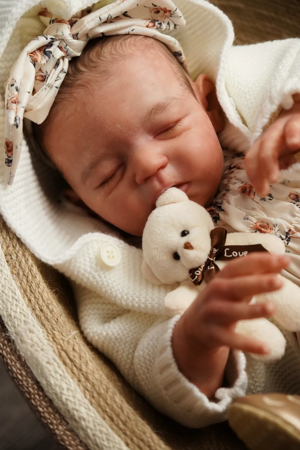 Noa vinyl reborn newborn doll weighted 6lb 4oz