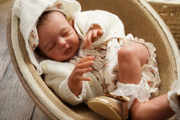 Noa lifelike vinyl reborn baby doll full body view