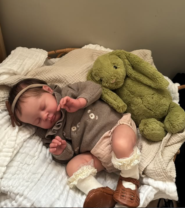 Valerie — Beautiful Full Silicone Reborn Baby Girl Doll | Lifelike Comfort Newborn