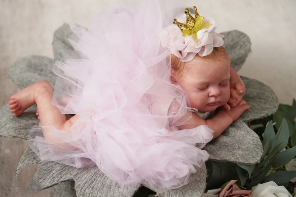 Esenia — Gorgeous Vinyl Reborn Baby Girl Doll | 19" Lifelike Weighted Newborn