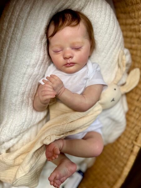 Evelyn — Charming Vinyl Reborn Baby Girl Doll | 19" Lifelike Weighted Newborn