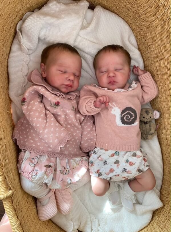 b020c5ac-0ec5-4344-80d3-075f4f6f348e Twin Hearts — Realistic Silicone Baby Twins